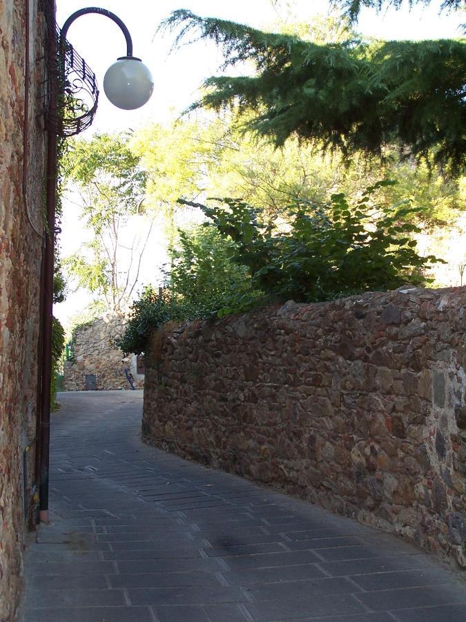Le Logge Casa Vacanze Montepescali ภายนอก รูปภาพ