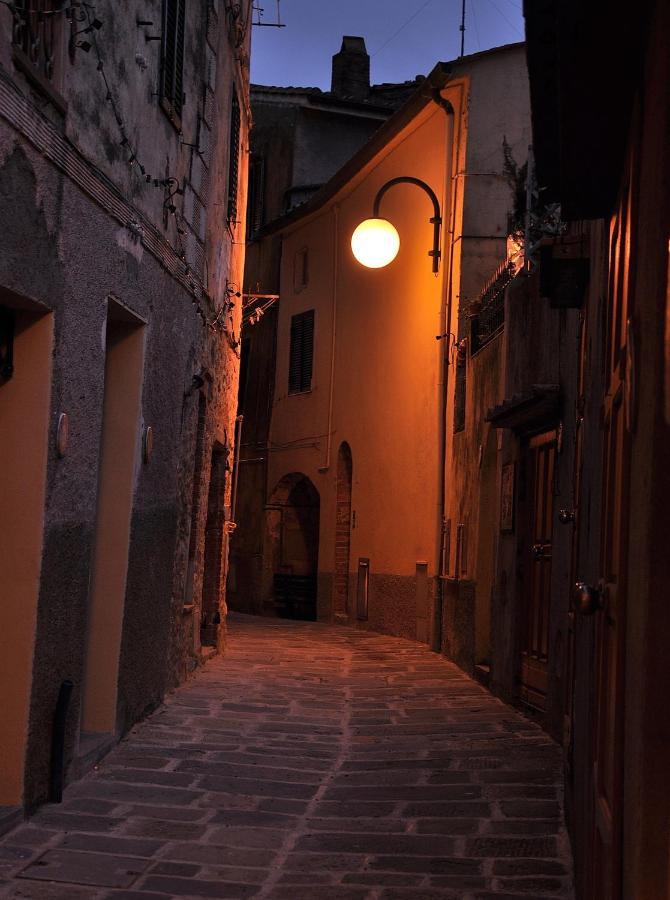 Le Logge Casa Vacanze Montepescali ภายนอก รูปภาพ