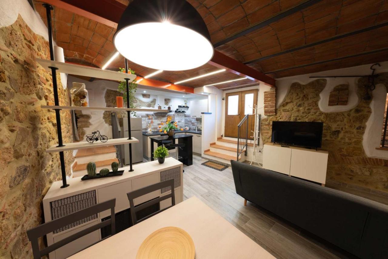 Le Logge Casa Vacanze Montepescali ภายนอก รูปภาพ