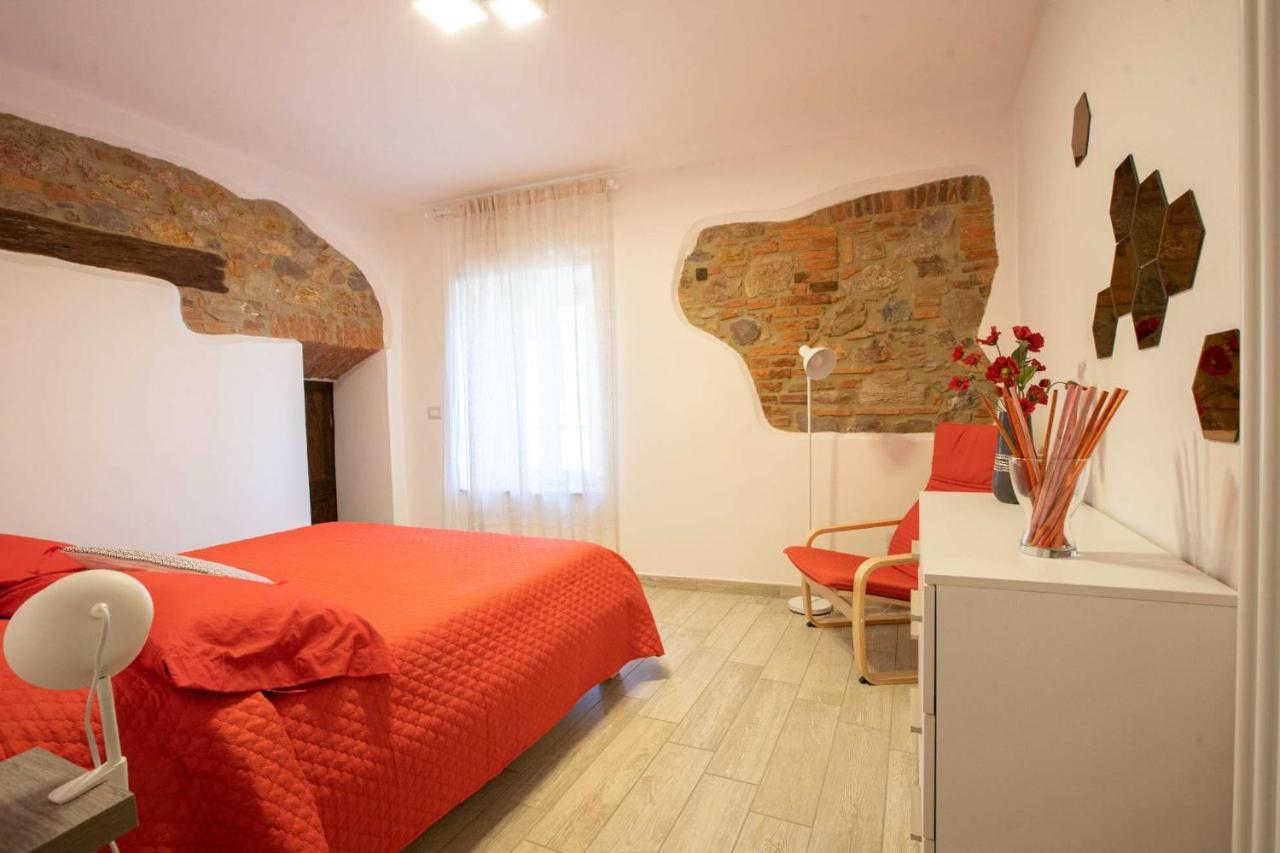 Le Logge Casa Vacanze Montepescali ภายนอก รูปภาพ