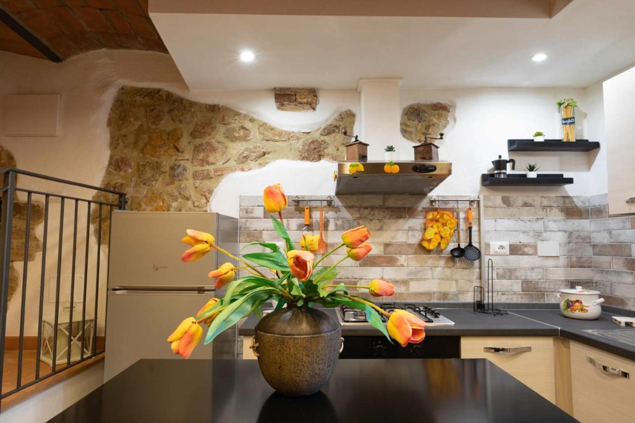 Le Logge Casa Vacanze Montepescali ภายนอก รูปภาพ